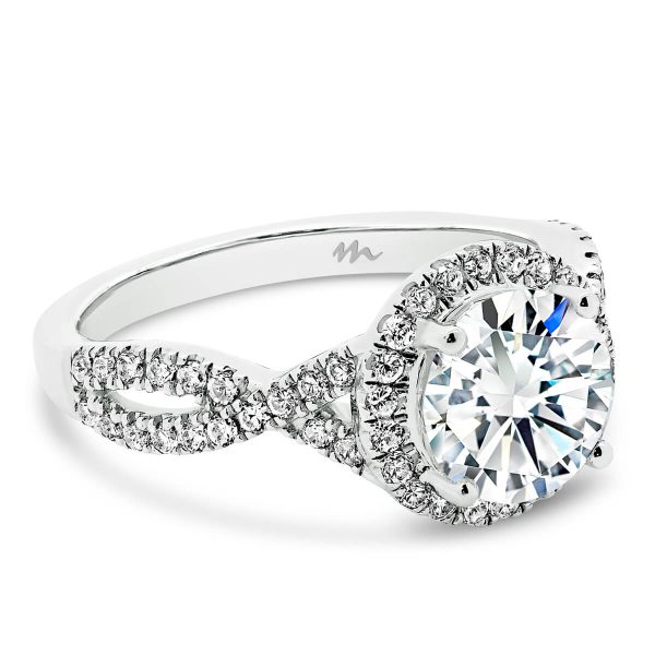 Briana 6.5-7.0 Vintage Moissanite Infinity Band