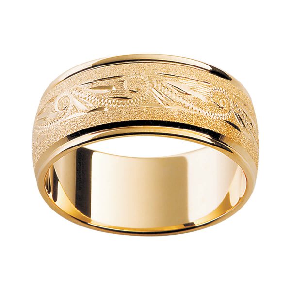 H14 stylish men's yellow gold ing with horizontal hand-engraved pattern on a specialy finish and polish edges