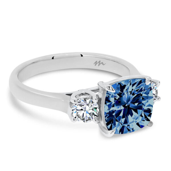 Meghan 7.5 Blue Meghan Markle trilogy ring