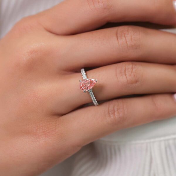 Skylar1.16Ct Pink Lifestyle Hand Web